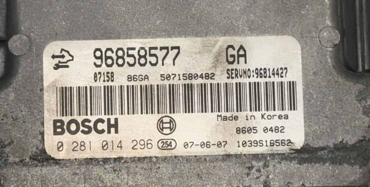 Motorsteuergerät ECU (EDC16C39-5.M7) OPEL GM ANTARA 2007