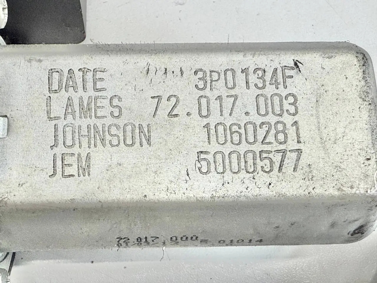 Elektrischer Fensterhebermotor vorne rechts Opel Corsa D 2009 72017003