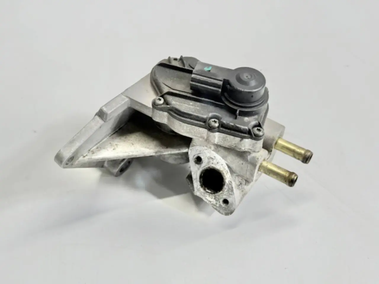 AGR ventil VW Passat 3C 2.0l FSI 06F131503