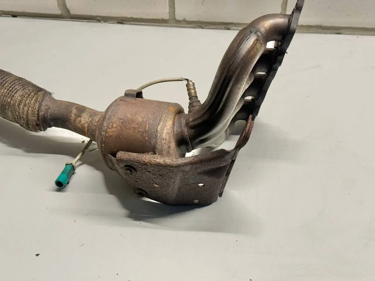 Katalysator Abgaskrümmer Cat Ford Fiesta 1.25L 2010 9V2145G23243A