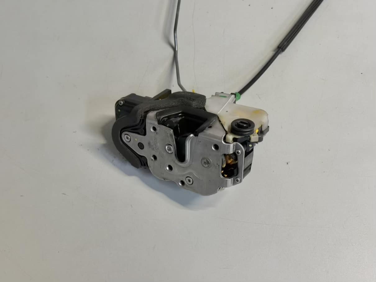 Türschloss Links OPEL ASTRA-J 2011 3023881LH2