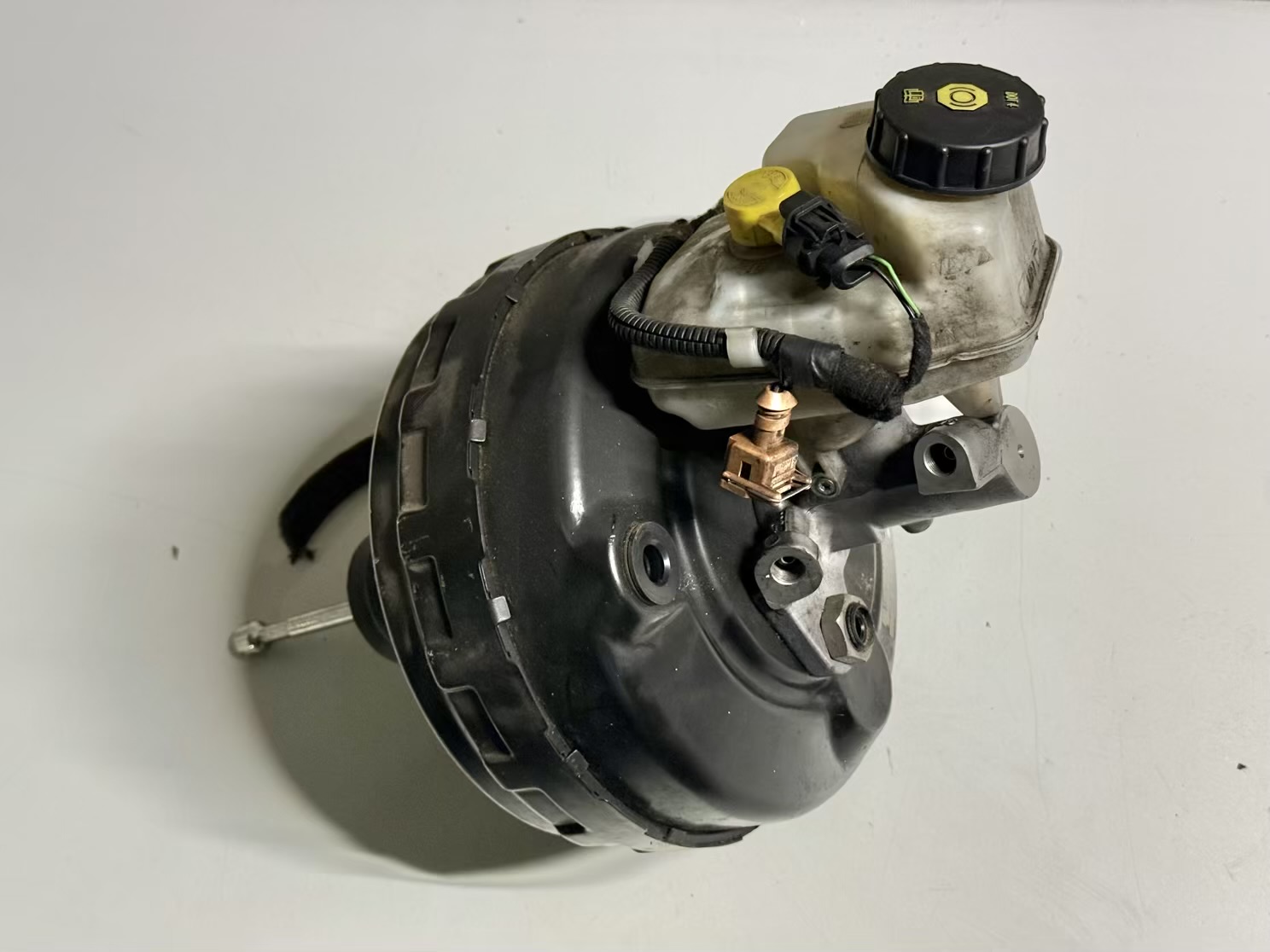 Bremskraftverstärker Hauptbremszylinder OPEL ASTRA-J 2011 13338058