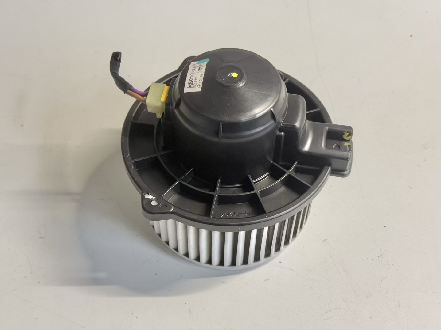 Gebläsemotor Heizungsgebläse OPEL GM ANTARA 2007 42424010, 4803882, 96440877