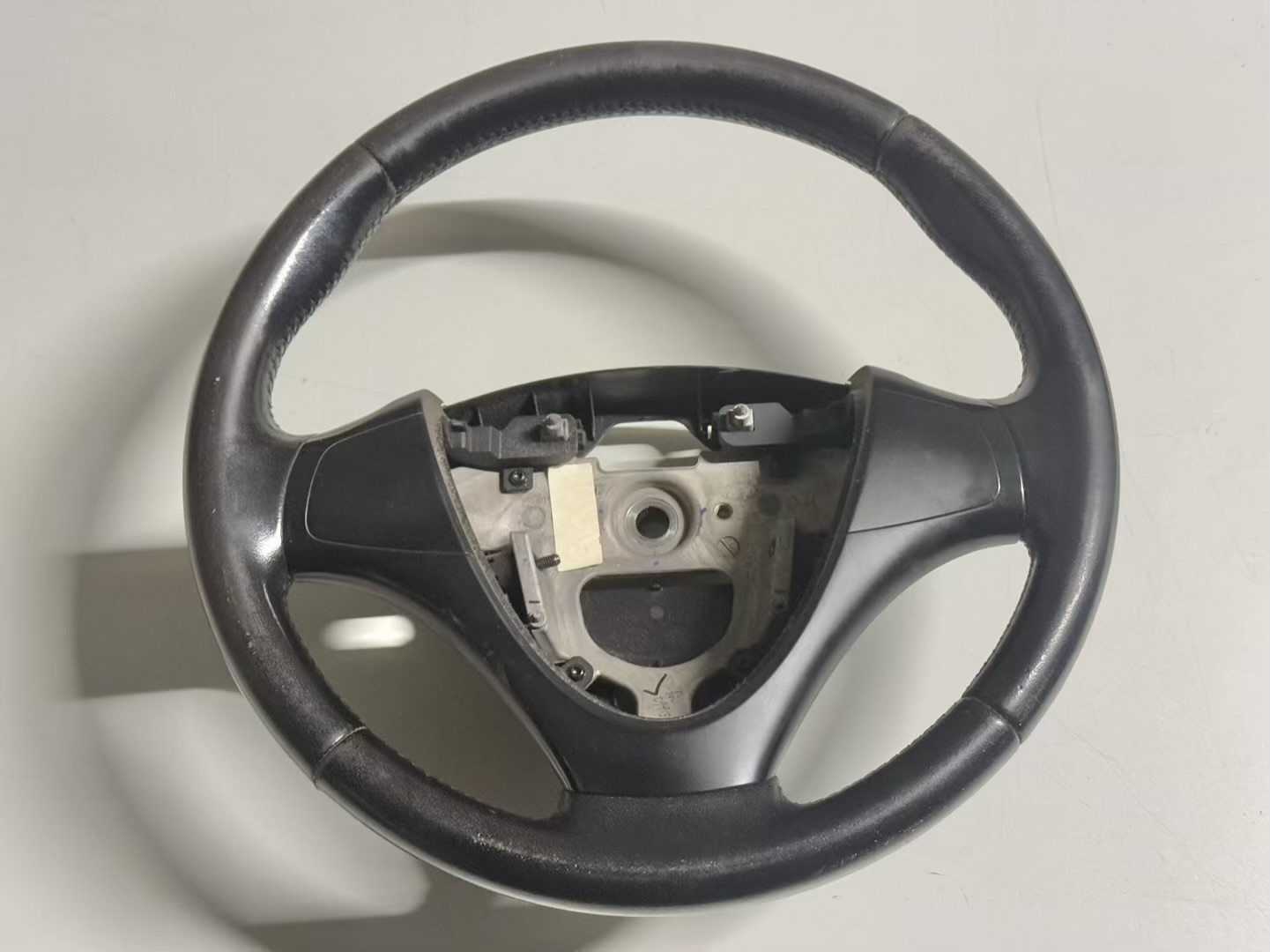 Lenkrad Hyundai i30 2010 561102R0004X, 6112186