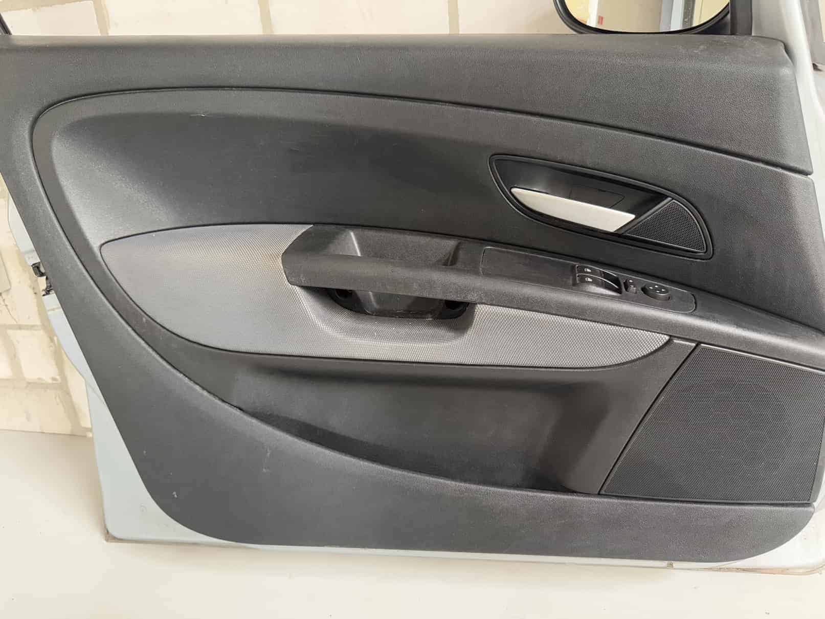 Fahrertür Vorne Links 589/A Komplett mit Glas FIAT Punto 1.2 2008