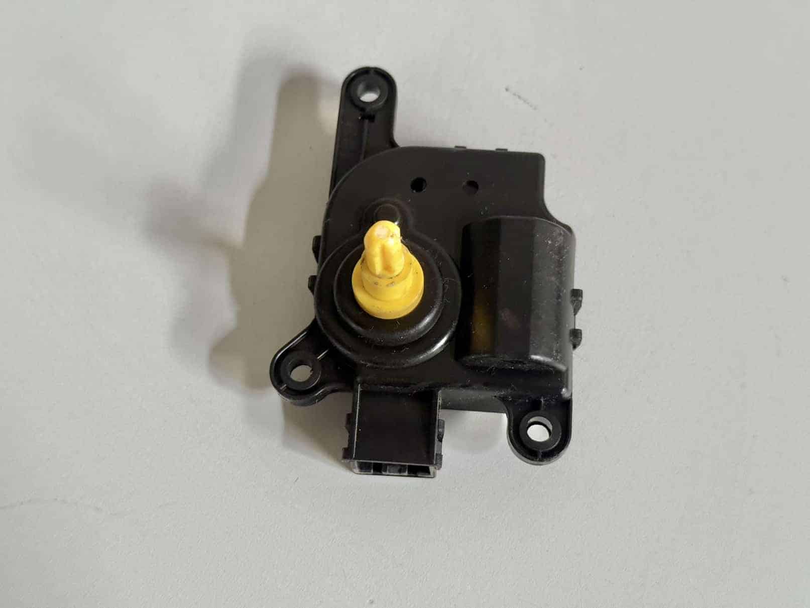 HEIZUNG Stellmotor Hyundai i30 2010 AA113000