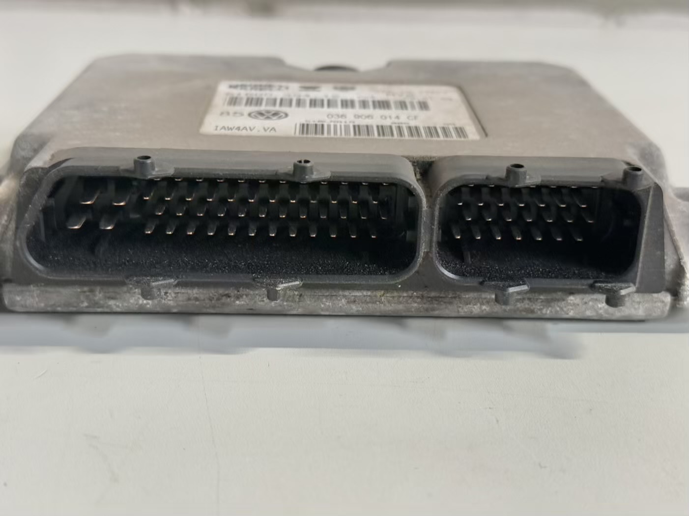 Motorsteuergerät ECU Golf 4 1,4 1J1 1998 036906014CF, 6160039412