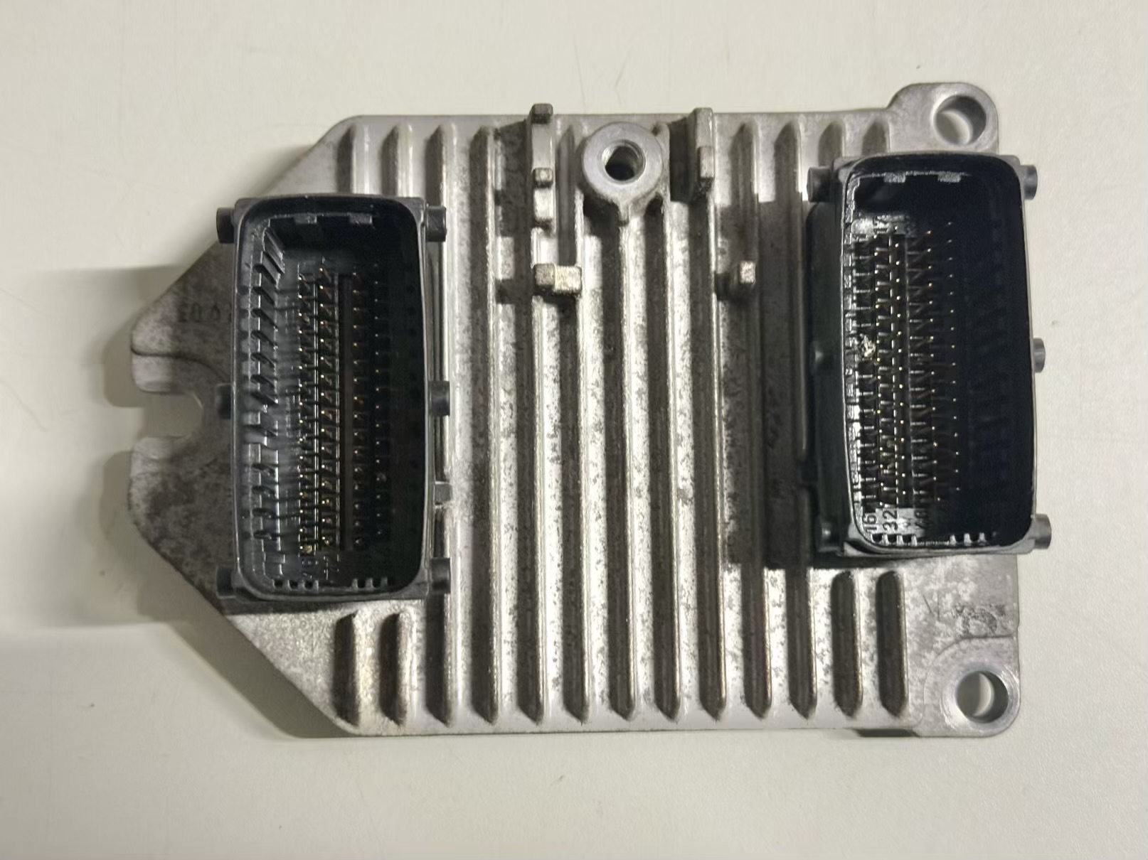 Motorsteuergerät ECU OPEL MERIVA 2003 13105214, 5WK91716