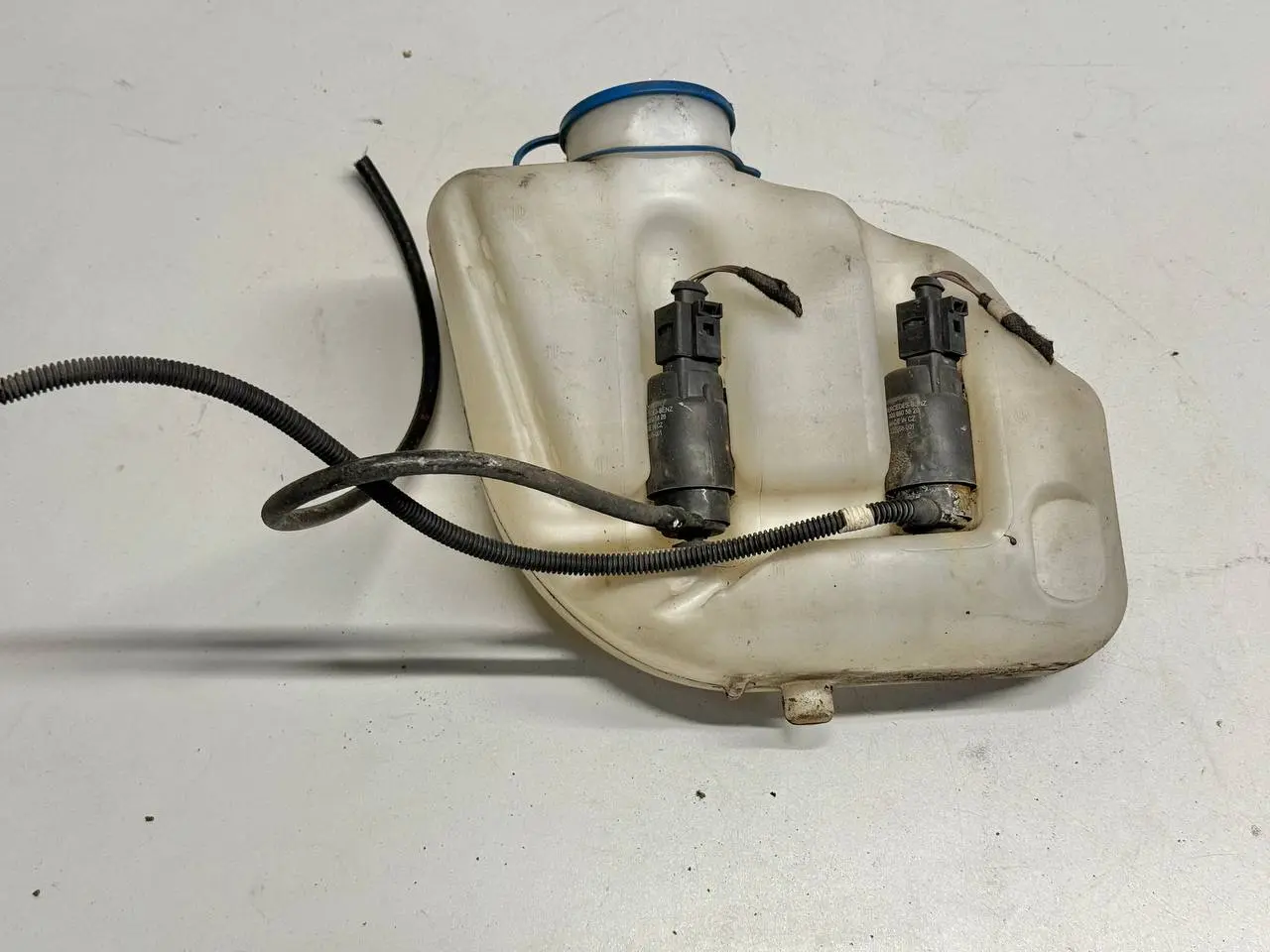 Behälter Waschanlage Mercedes Benz Vito W639 111 2009 A6398690220