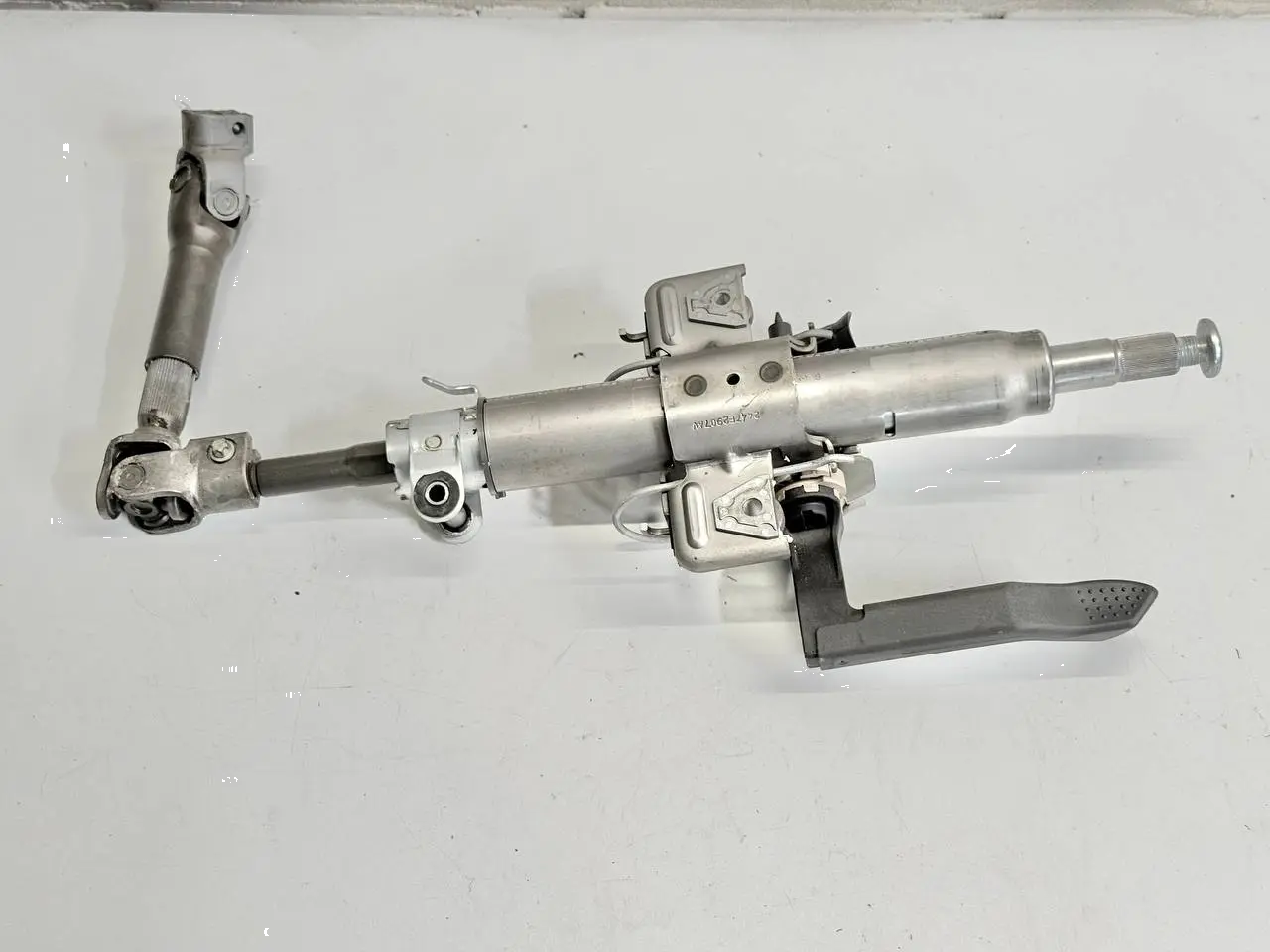 Lenksaeule Lenkstange Lenkungshilfe Astra H ASTRA-H 1.6 DOHC 2007 24454492