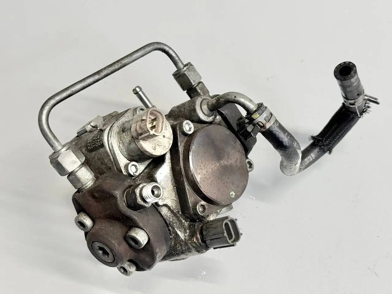Einspritzpumpe Hochdruckdieselpumpe 2.2L 2AD-FHV TOYOTA Verso 221000R020