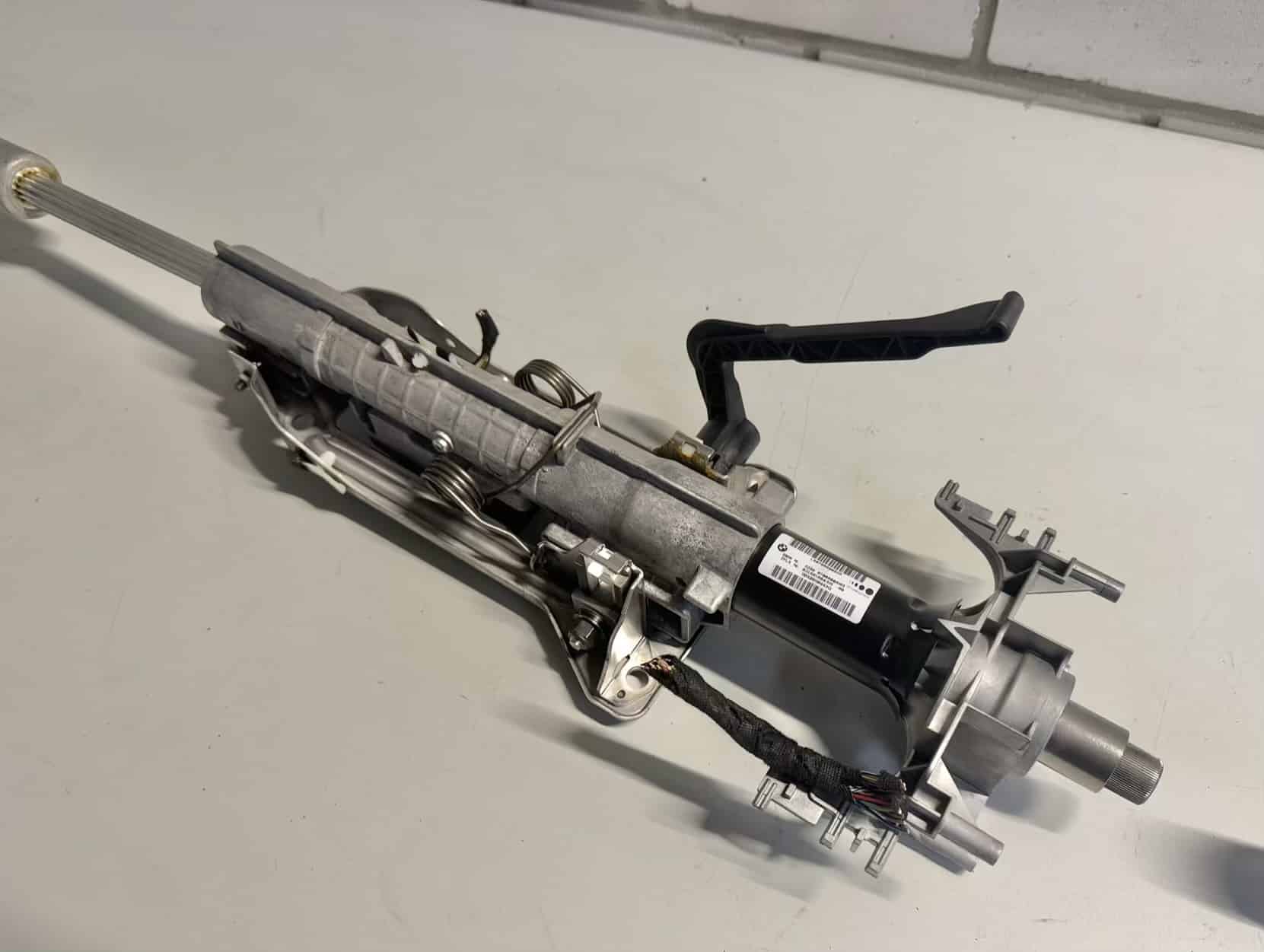 Lenksäule BMW 116i E81 E87 2011 32306786899AI03, 831401084515