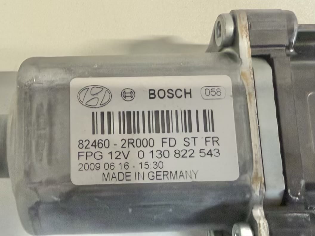 Fensterhebermotor Vorne Rechts Hyundai i30 2010 824602R000
