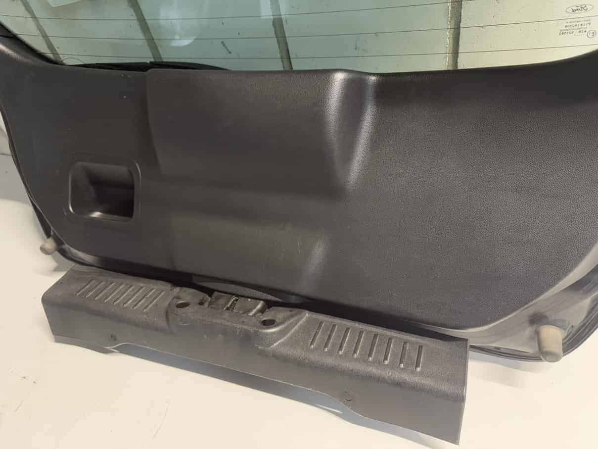 Heckklappe Ford Fiesta 1.25L 2010