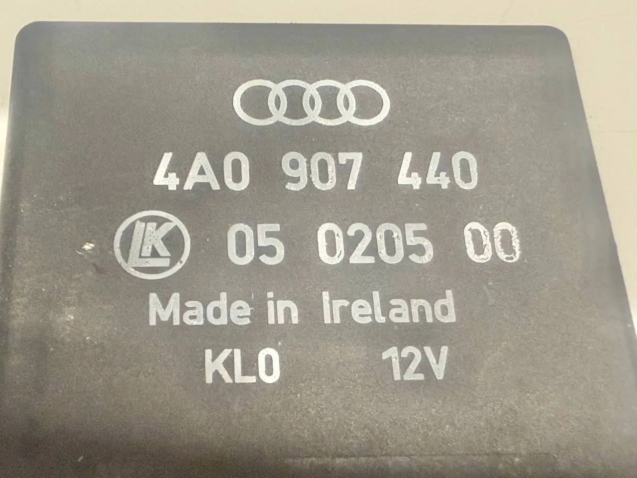 Relais Steuergerät 361 für Audi A6 Avant 4B5 TDI 2.5L 2002 4A0907440