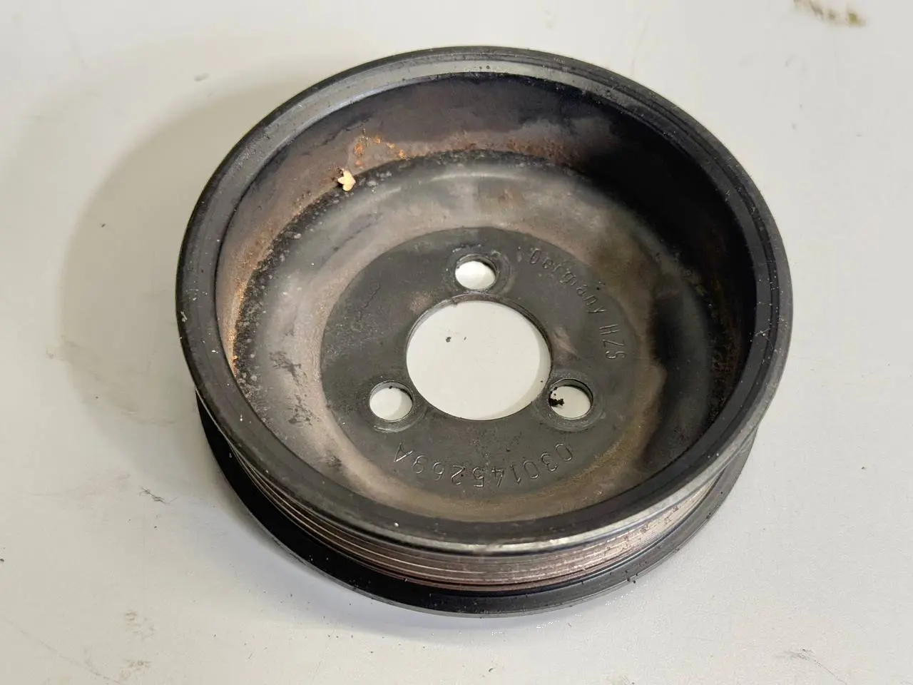Servopumpe Riemenscheibe Servolenkungspumpe Golf 4 1,4 1J1 1998 030145269A