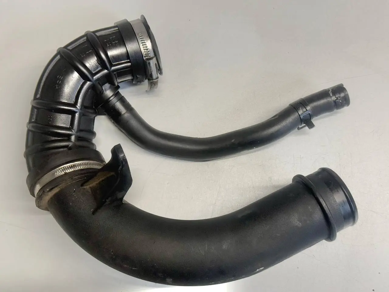 Ladeluftrohr Turboschlauch Ansaugschlauch für GM OPEL GM ANTARA 2007 96628984