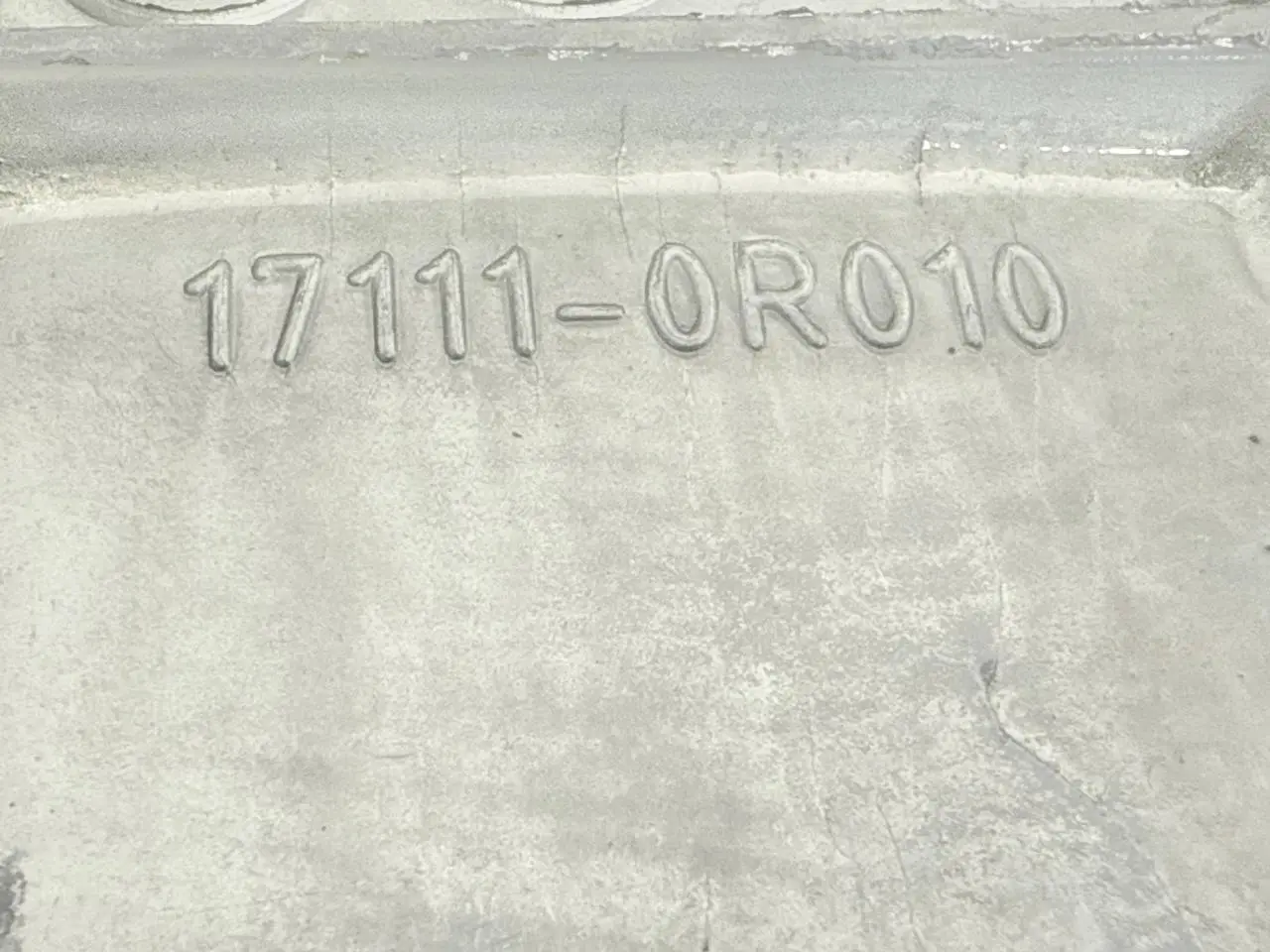 Ansaugkrümmer Ansaugbruecke für TOYOTA Verso 171110R010