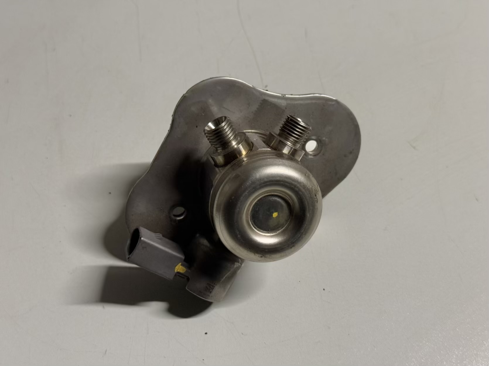 Einspritzpumpe Hochdruckpumpe BMW 116i E81 2011 13517562473, 0261520041, 7562473