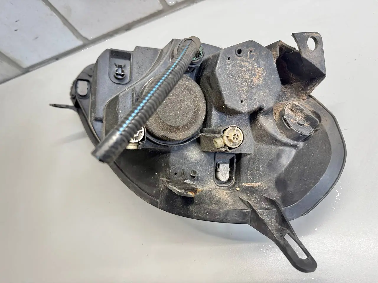 Scheinwerfer links FIAT GrandPunto 1.4 2006 89101387