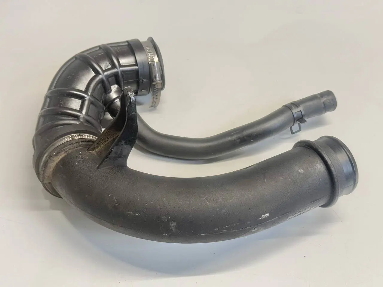 Ladeluftrohr Turboschlauch Ansaugschlauch für GM OPEL GM ANTARA 2007 96628984