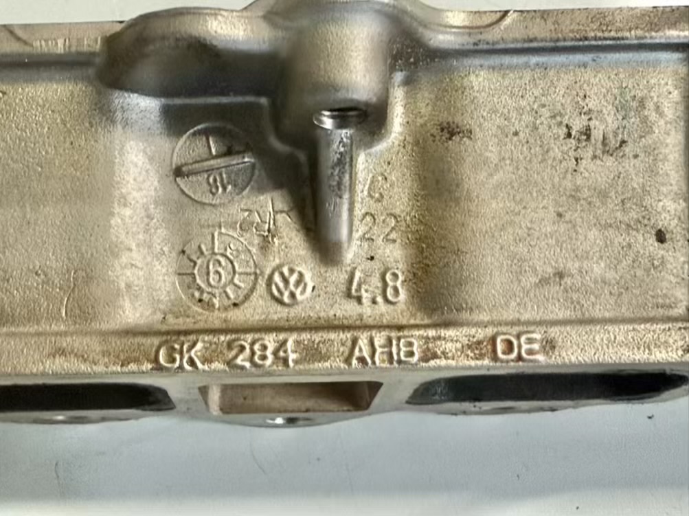 Ansaugbrücke Ansaugkrümmer VW Golf Plus 2009 1,4 TSI 03C133202AQ, 03C906051H