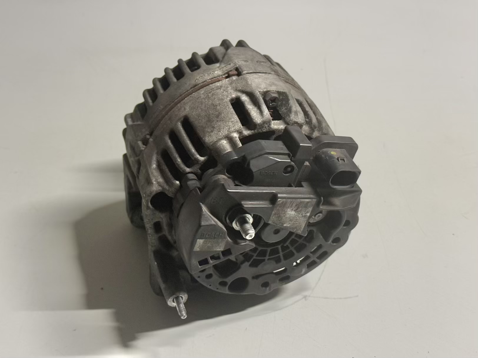 Lichtmaschine Generator VW Golf5 1K1 1.4L 036903024J, 0124325127