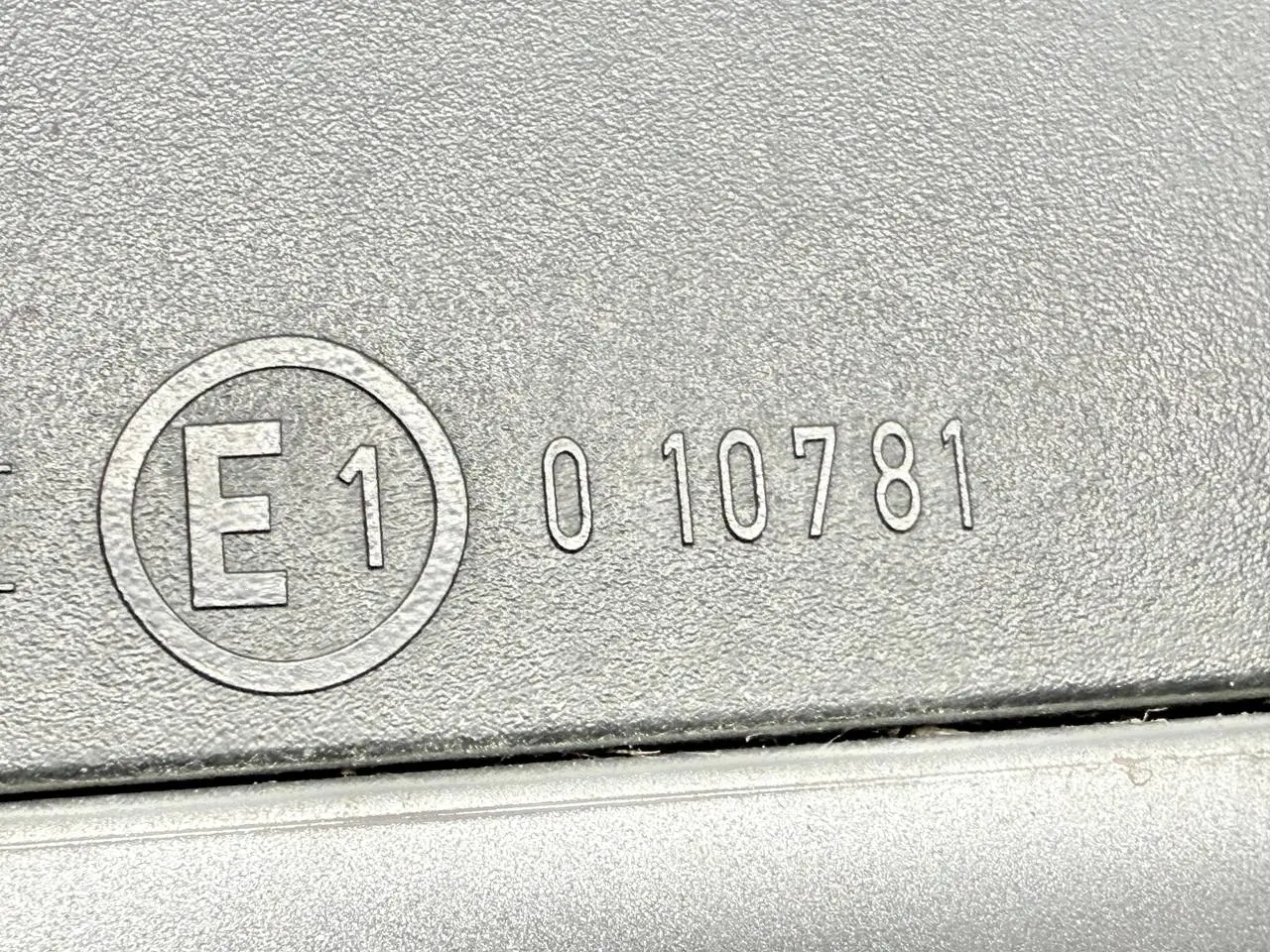 Aussenspiegel rechts elektrisch verst VW Passat 3C Kombi 2008 3C0857934 FC: LA7W