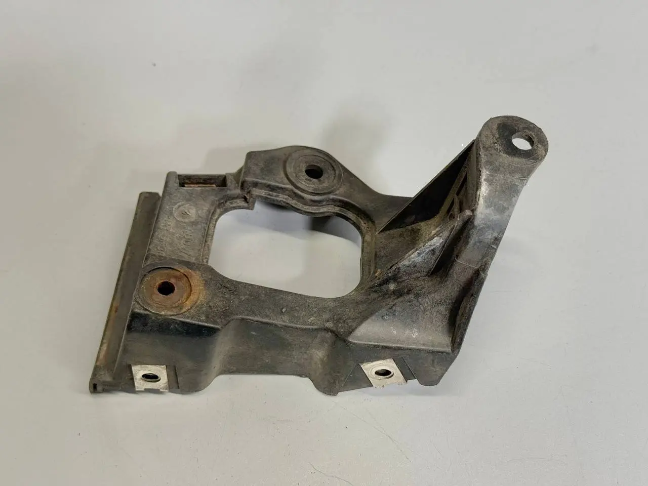 Halter Seitenschweller Stoßstange rechts Audi A6 Avant 4B5 TDI 2002 4B0853922B