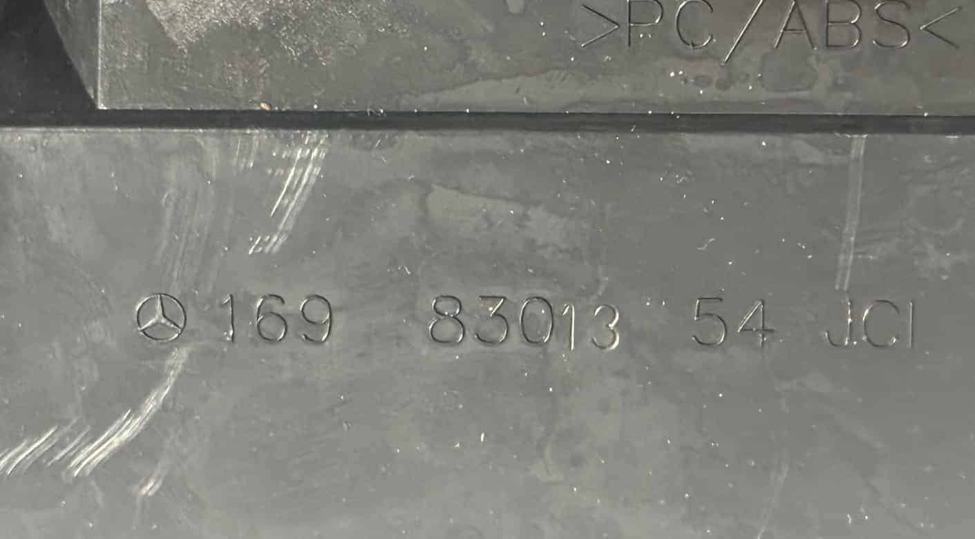 Luftdüse Luftschacht vorne Mitte Mercedes Benz BKlasse W245 B170 2005