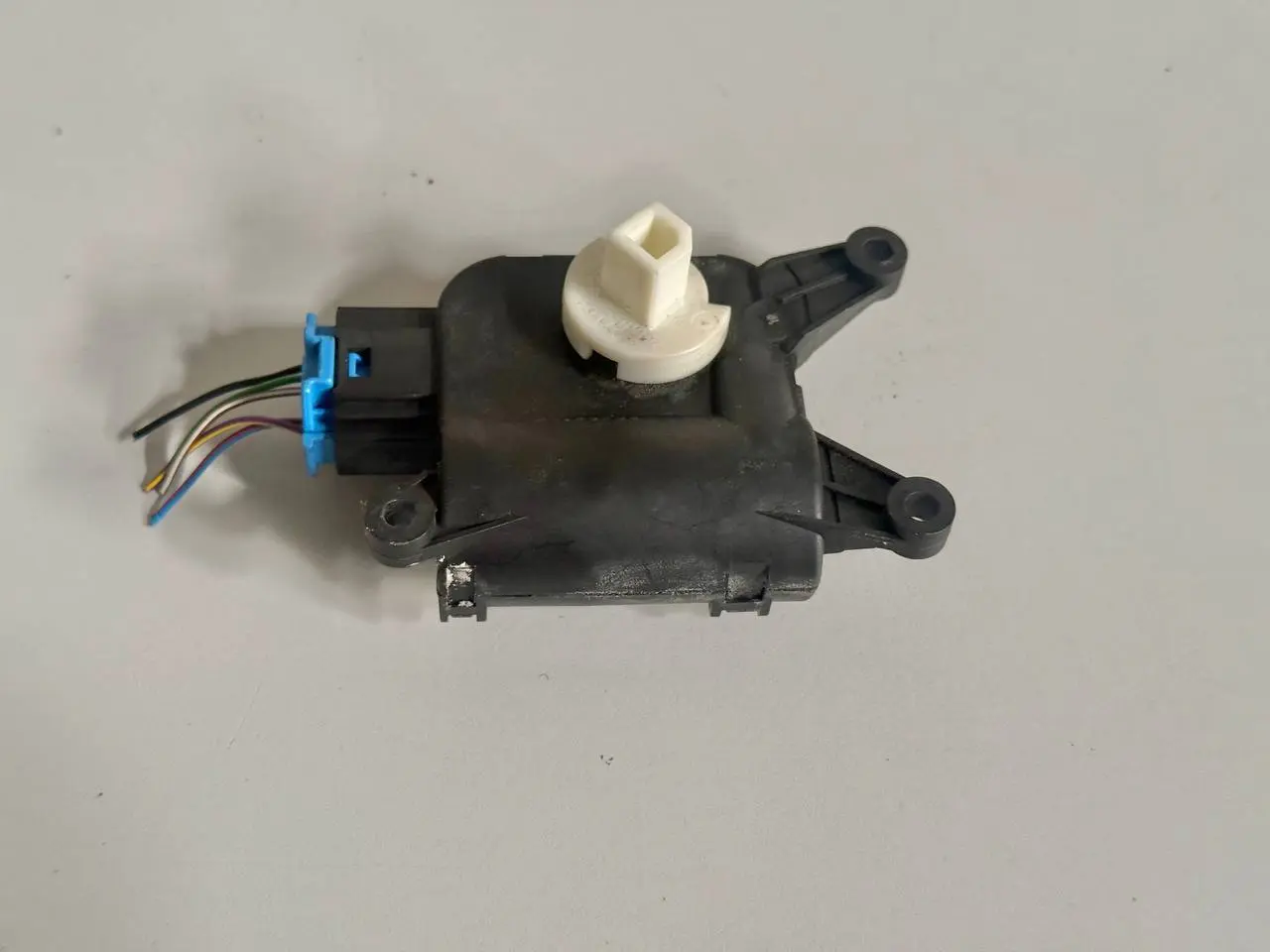 Heizung Stellmotor BOSCH VW Passat 3C 3C1907511, 0132801363, CZ116880