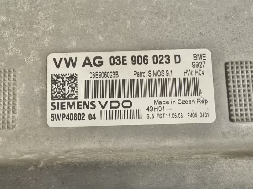 Motorsteuergerät ECU Seat Ibiza 1.2 2008 03E906023D, 5WP40802 (SIMOS 9.1)