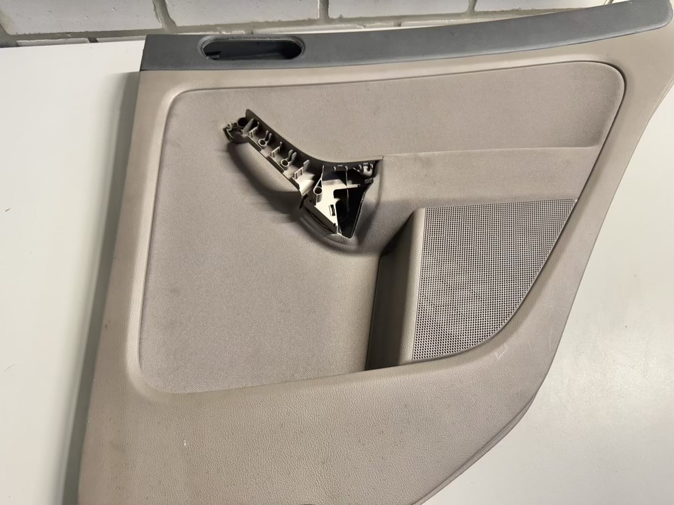 Türverkleidung Hinten rechts VW Golf Plus 2009 5M0868116