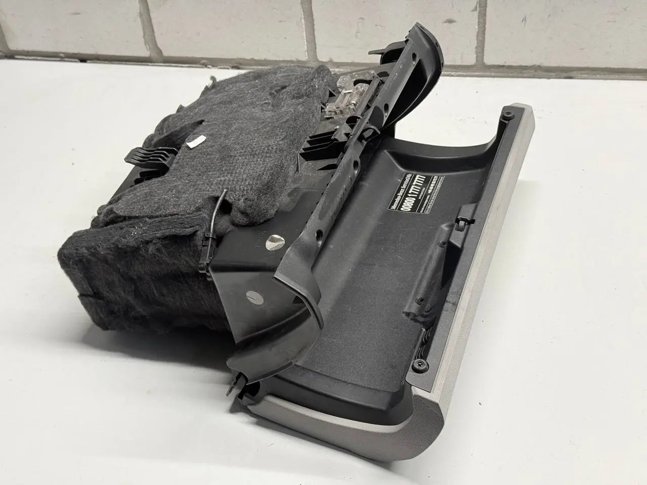 Handschuhfach Ablagefach Staufach Mercedes BKlasse W245 B170 2005 1005483
