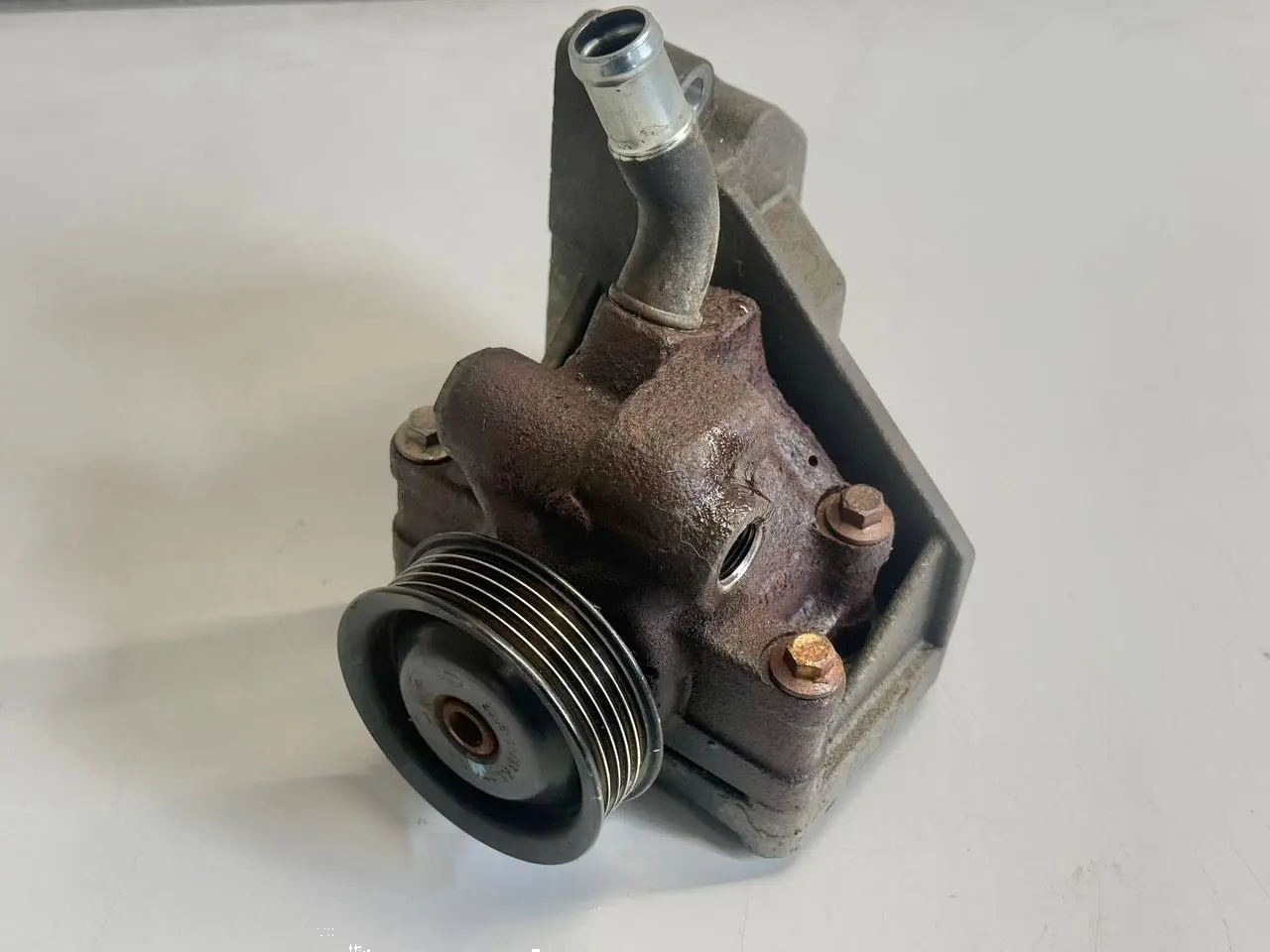 Servopumpe Hydraulikpumpe Schlauch Fiesta 1.4L FORD Fiesta 1.4L 2008 2SCE3A733AA