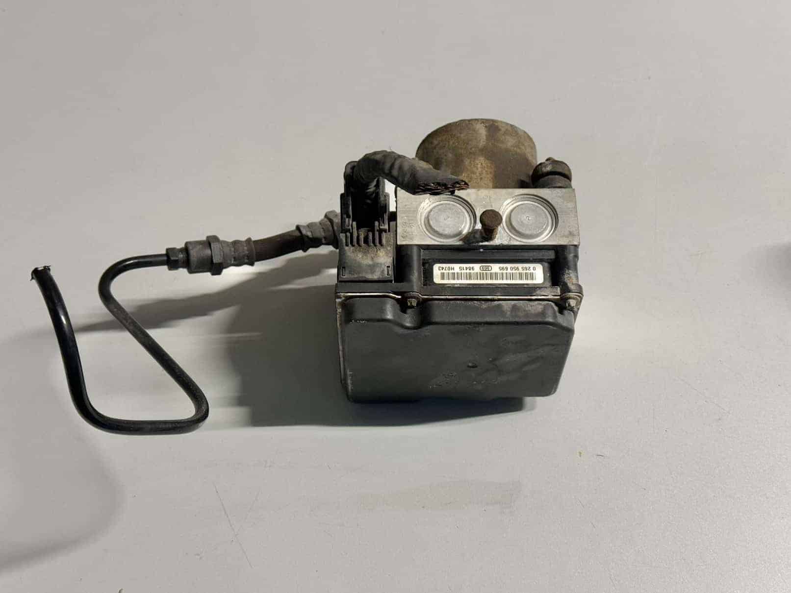 ABS Hydraulikblock Steuergerät Hyundai i30 2010