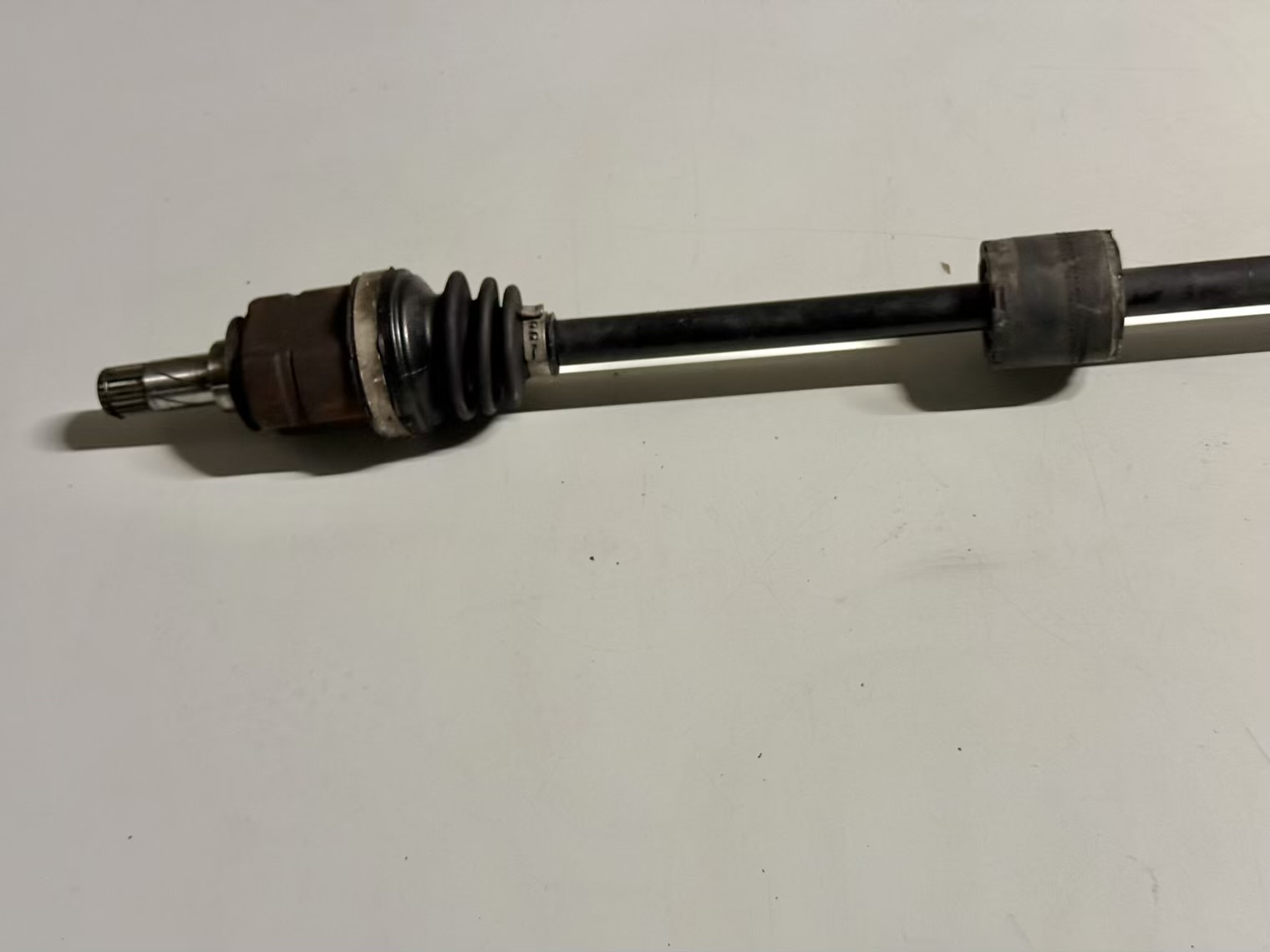 ANTRIEBSWELLE VORNE RECHTS Opel Corsa D 3149829, 13248652, 13248676