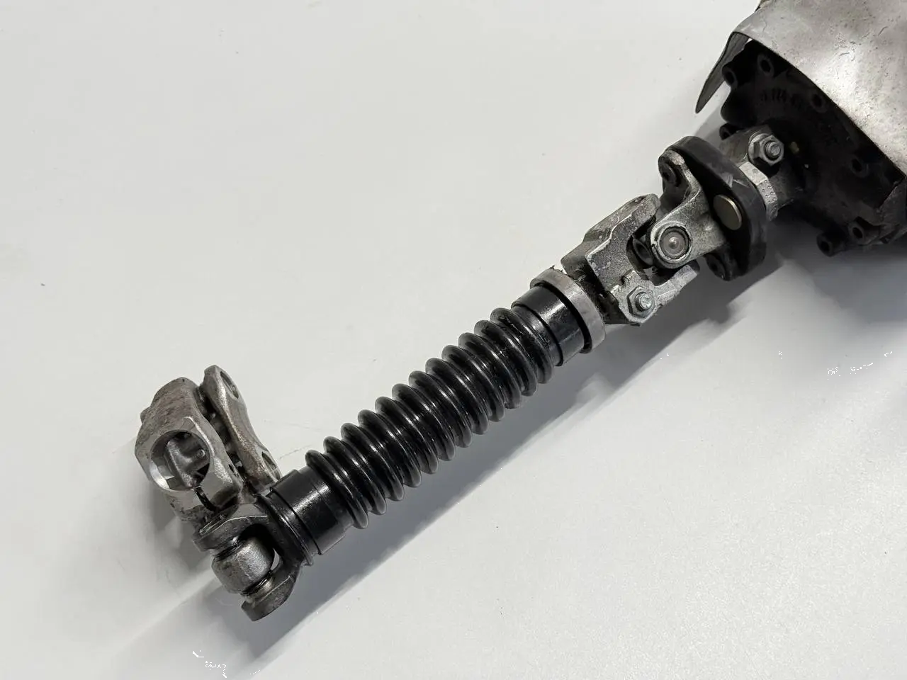 Lenkgetriebe Servolenkung Kreuzgelenk Mercedes BENZ CLK 320 1999 W208 2024810601
