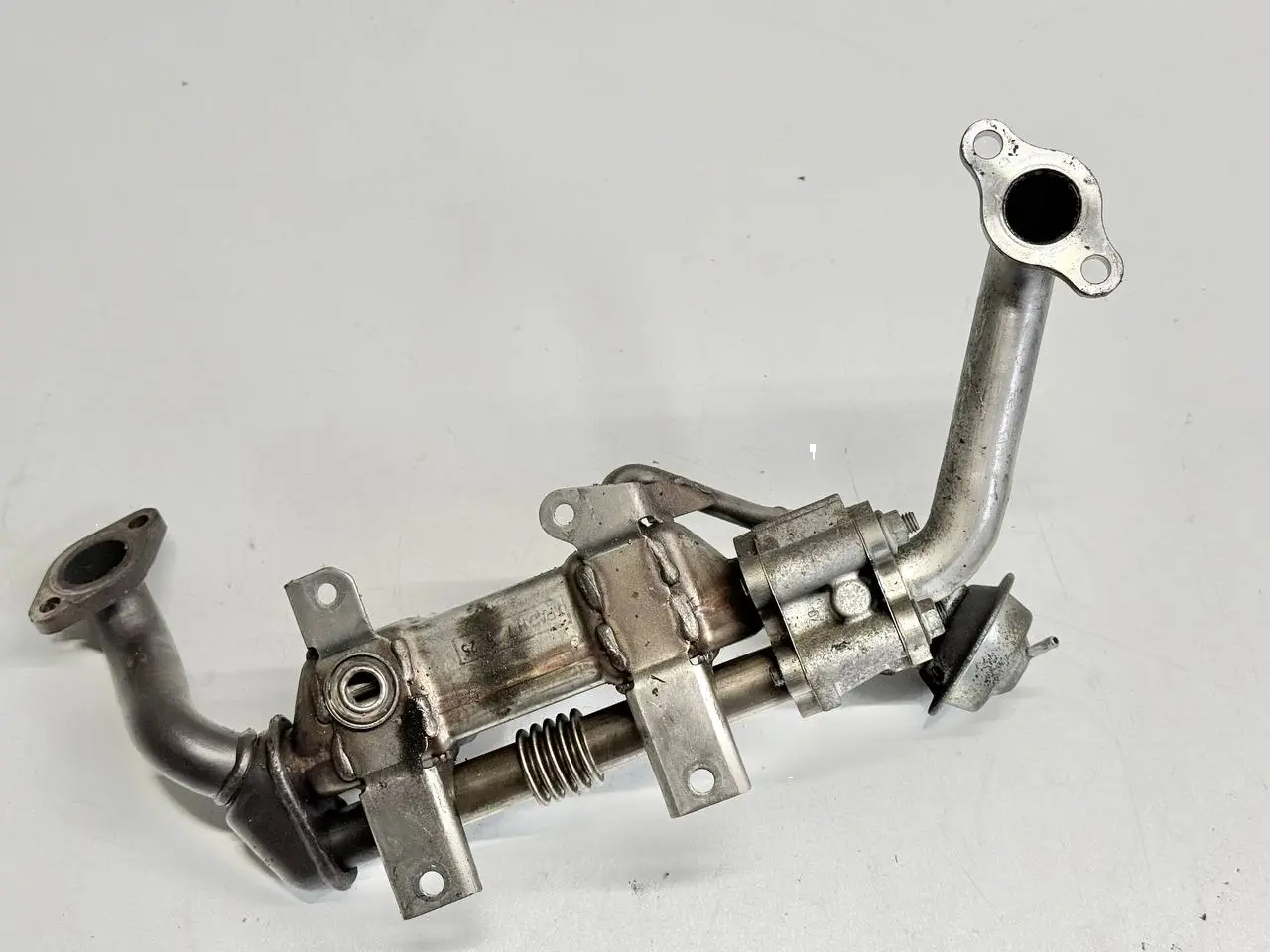 Abgaskuehler Kuehler Exhaust Cooler fuer TOYOTA Verso 2.2L 2008 13063850001