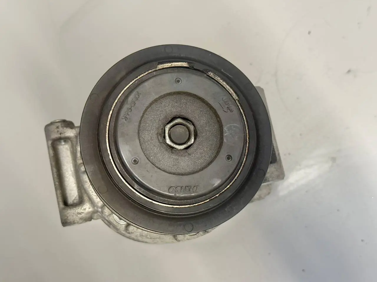 Klimakompressor Klimaanlagenkompressor Verdichter VW Golf5 1K1 1.4L 1K0820803P