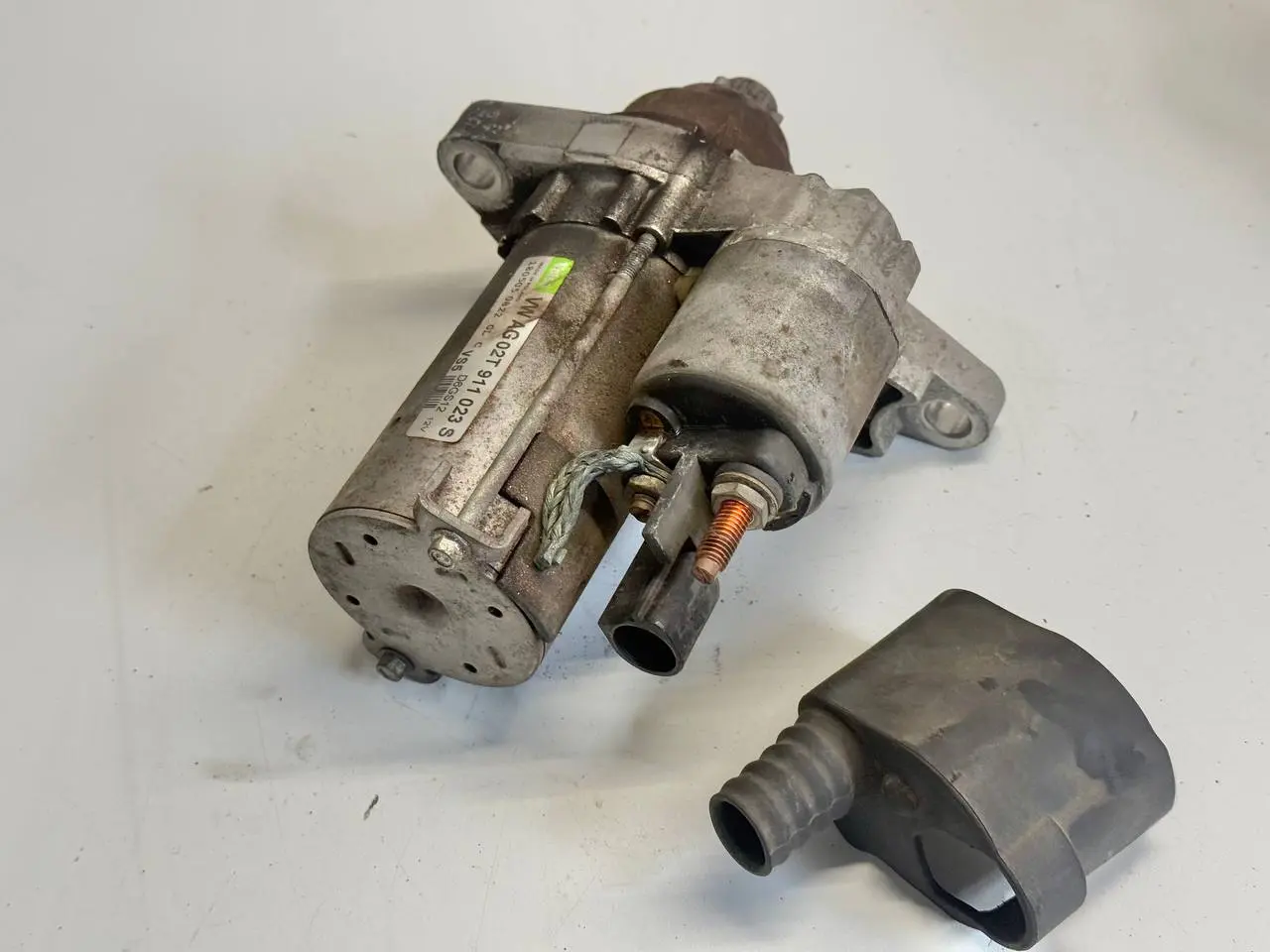 Anlasser Starter Motor Golf5 1K1 1.4L VW Golf5 1K1 1.4L 02T911023S