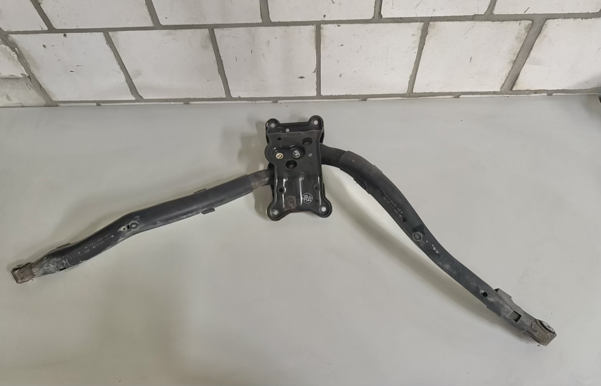 Hinten Achsträger Hinterachse Querlenker BKlasse W245 B170 2005 A1693520288