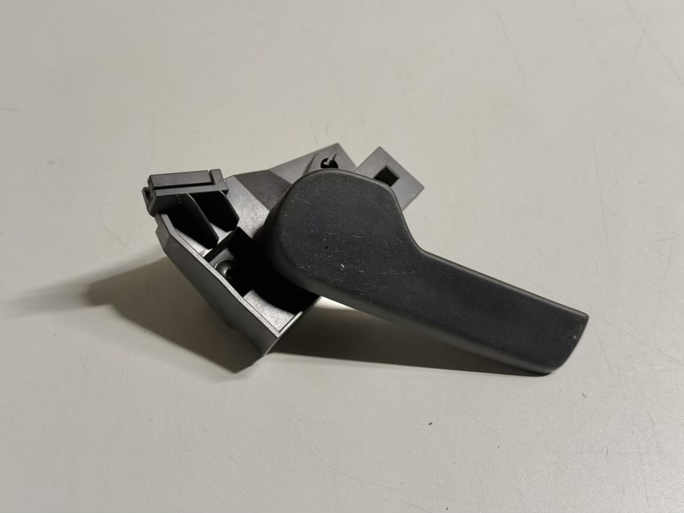 Griff Hebel Motorhauben Zug Motorhaube VW Golf5 1K1 1.4L 1J1823533C, 1K1823633