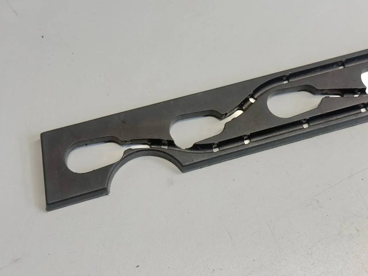 Zündkabelhalter Führungsschiene Kabelorganizer Golf 4 1,4 1J1 1998 036905487A