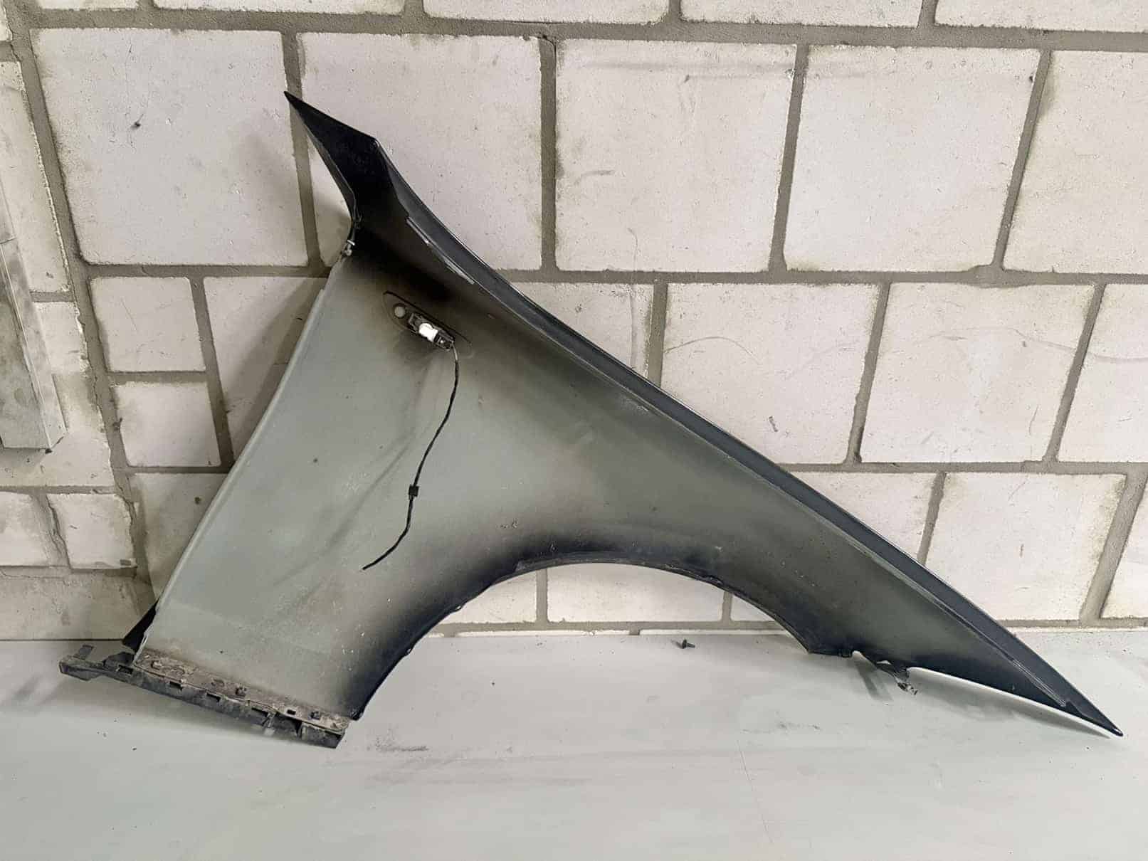 Kotflügel vorne Links BMW 116i E81 2011