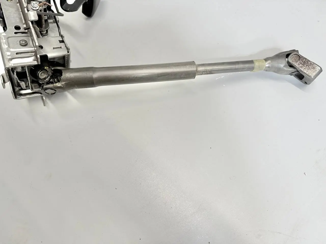 Lenksaeule Lenkstock Lenkung Mantelrohr VW Touran 1T1 2003 1T1419502J