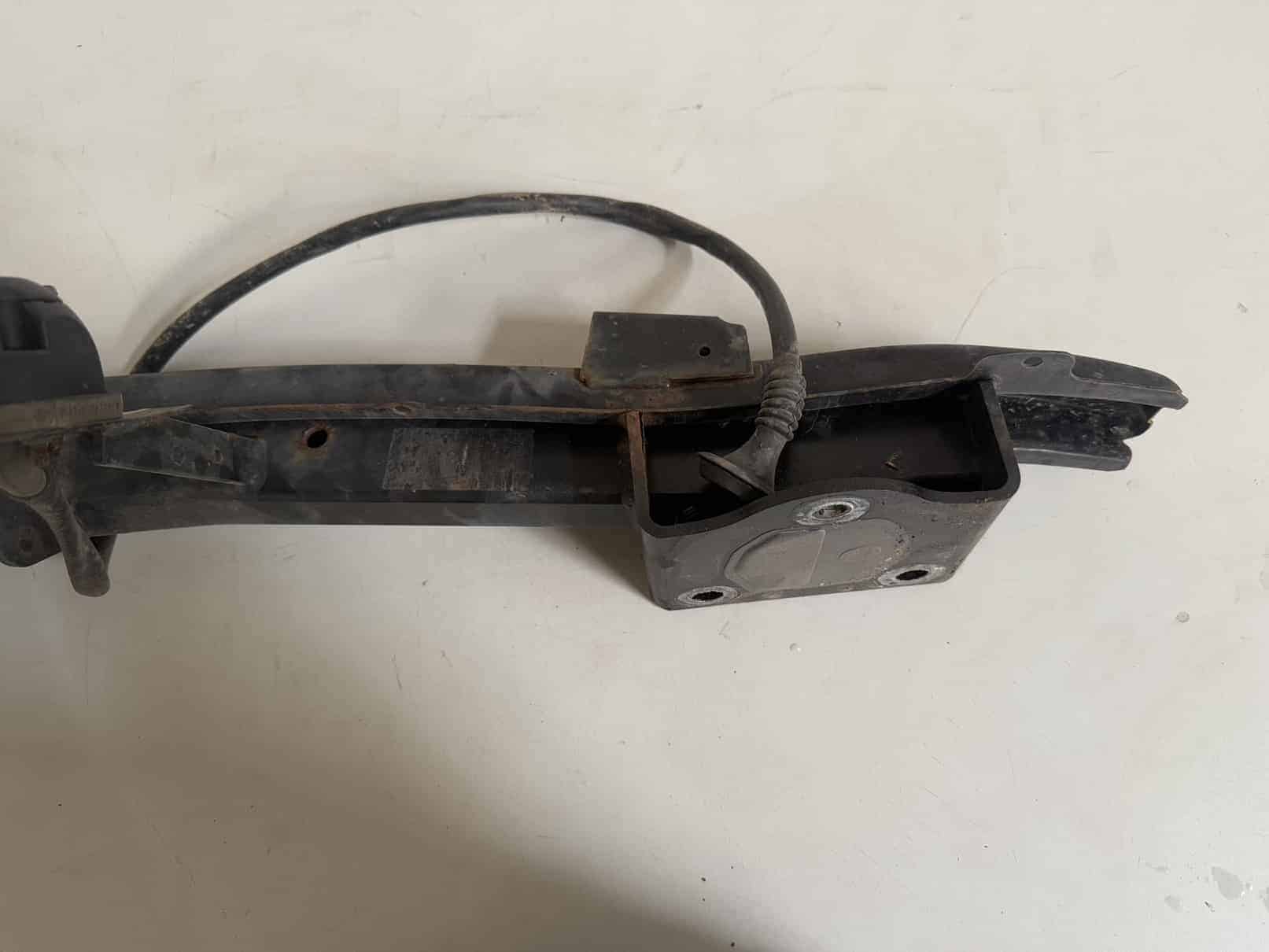 Anhängerkupplung abnehmbar BMW 116i E81 2011