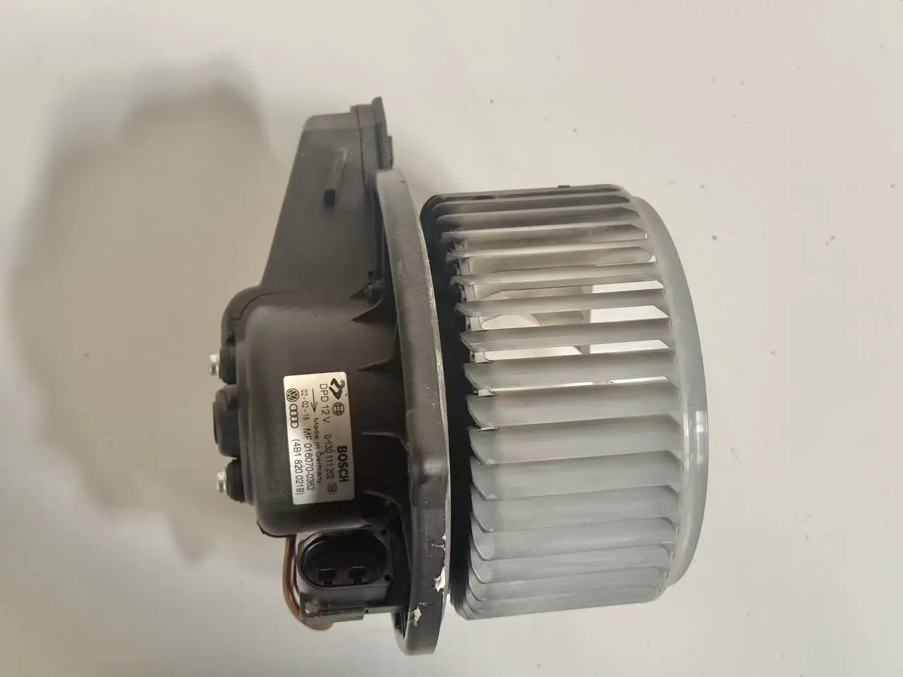 Geblaesemotor Heizungsgeblaese A6 Avant 4B5 TDI 2.5L 2002 0130111202, 4B1820021