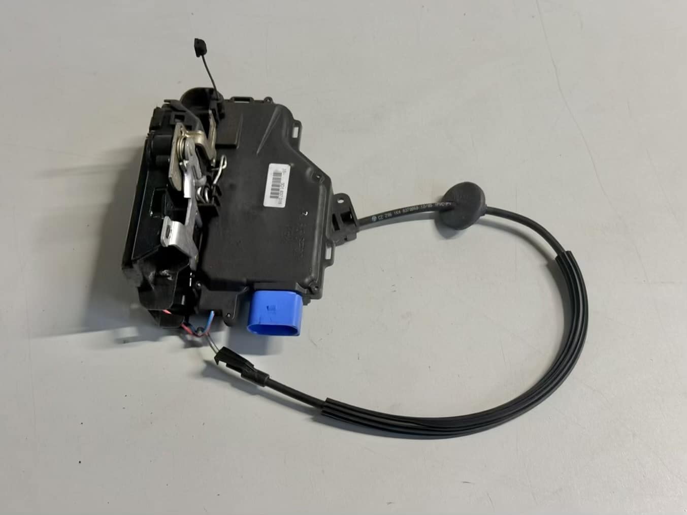 Türschloss Türverriegelung Rechts Vorn VW Golf5 1K1 1.4L 3D1837016