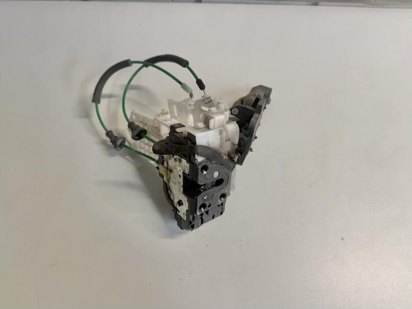 Türschloss Vorne Hyundai i30 2010 A045035